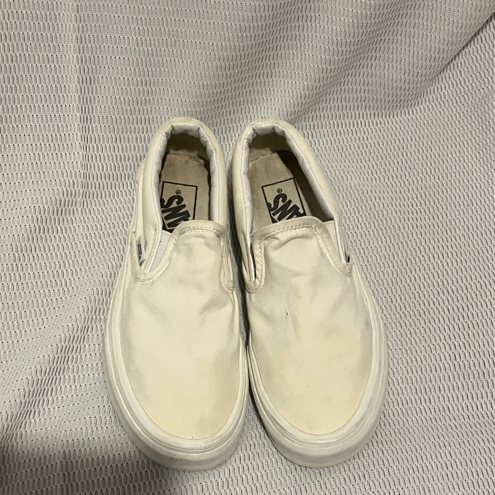 Vans Kids Cream Slip-On Sneakers